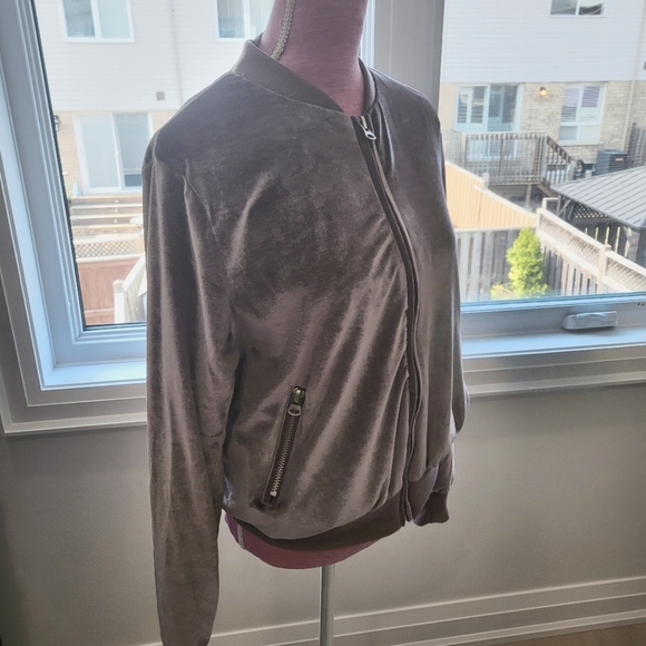 Lavender velour jacket - Picture 2 of 4